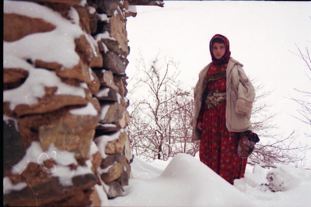 نمایی از «مرثیه برف» ساخته جمیل رستمی 